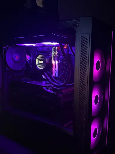 RTX 3080 / 32GB RAM / i7 11700K, View more
