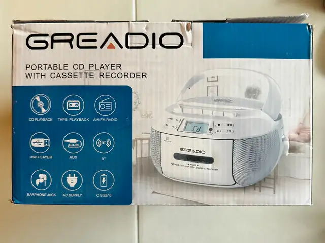 CD/Cassette boombox Combos (White) in General Electronics in Oshawa / Durham Region - Image 3