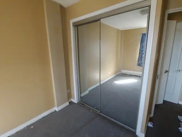 1 condo for rent in Mission/Cliff Bungalow area. Oct 1st