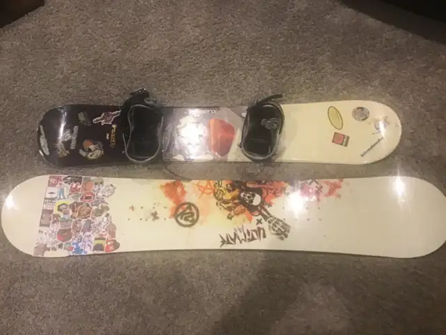 Two firefly snow boards in Snowboard in Red Deer - Image 6