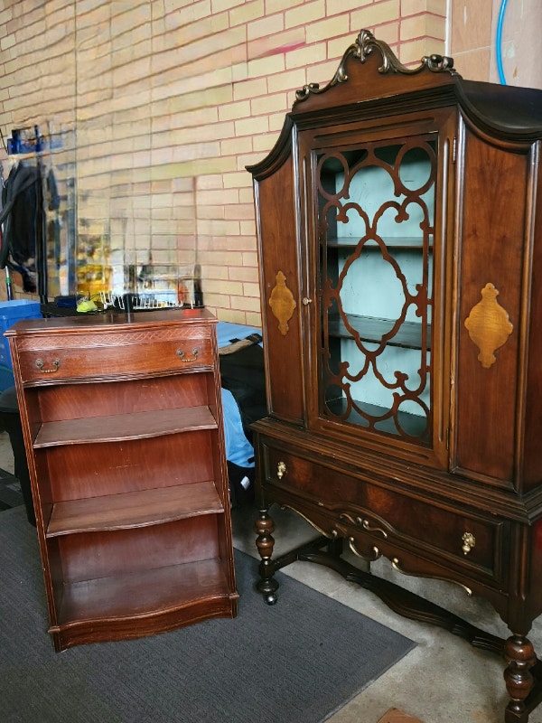 FREE antique wood / hutch & small bookcase with drawer