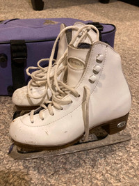 Riedell Figure Skates - Size 1.5