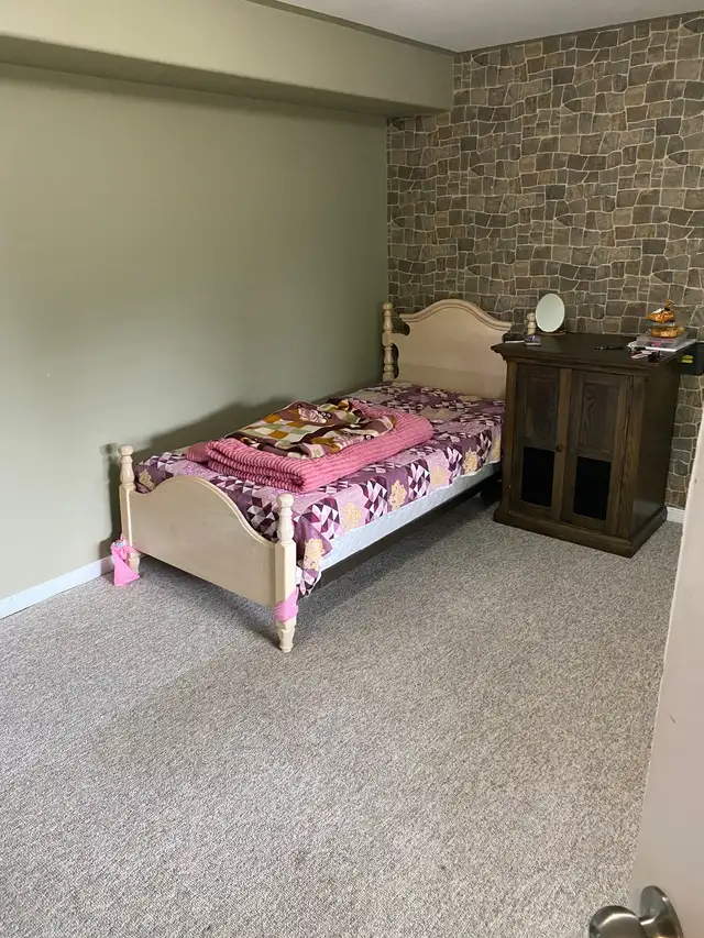 Room For Rent in Room Rentals & Roommates in Peterborough - Image 3
