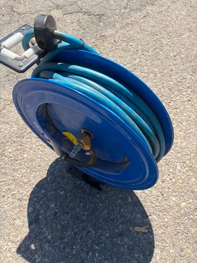 Retractable air hose reel, View more