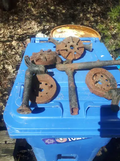 OLD GAS STOVE ELEMENTS X 4, View more