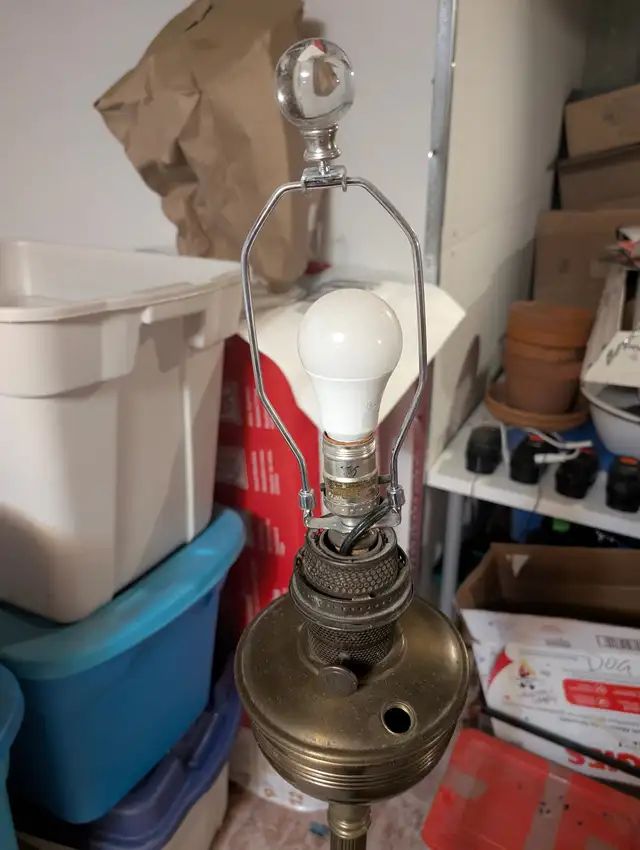 Faux Oil Lamp Vintage Floor Lamp in Indoor Lighting & Fans in Ottawa - Image 3