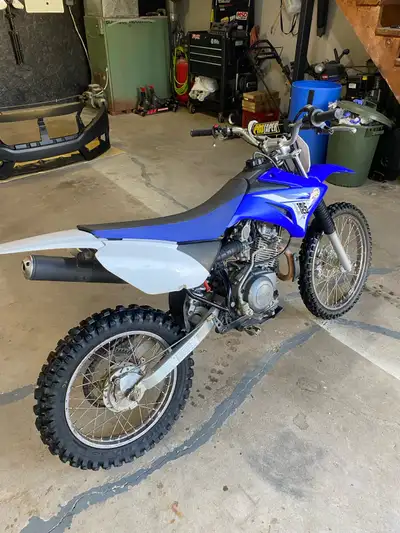 I’m selling my 2014 ttr 125. Bike is in great shape and needs nothing. Everything works. Has no pape...
