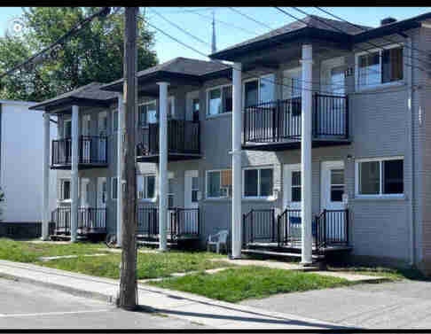 30 Rue Gill — photo 1