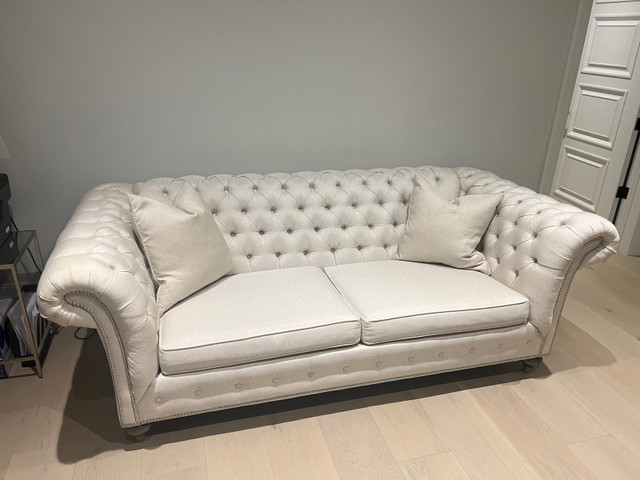 Ethan Allen 89” Sofa in Couches & Futons in City of Toronto