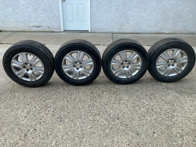 Michelin X-Tour A/S tires and alloy rims 225/60/R16 in Tires & Rims in Edmonton