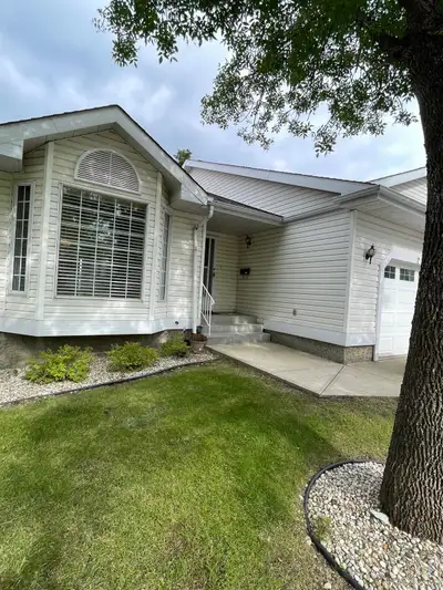 Available immediately. This house has very bright light throughout, and it has 2 -bedroom on main le...