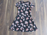 Ladies Small Ardene Dress