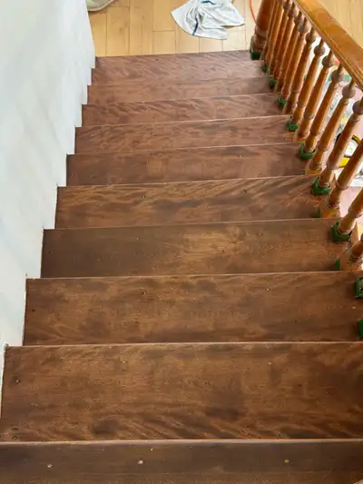 sablage plancher sans poussière/reparation et installation , View more