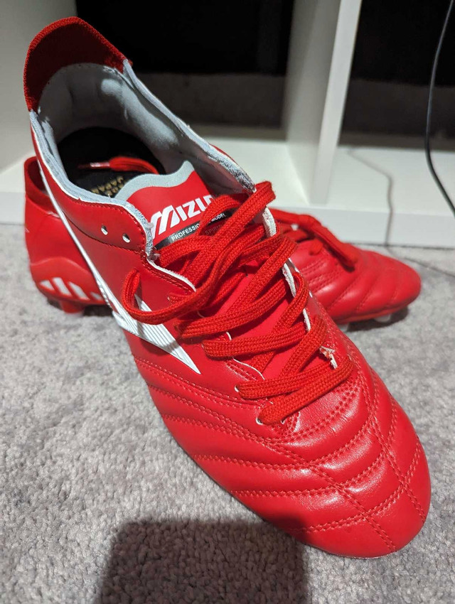 Mizuno Morelia Replica Boot  in Soccer in Barrie