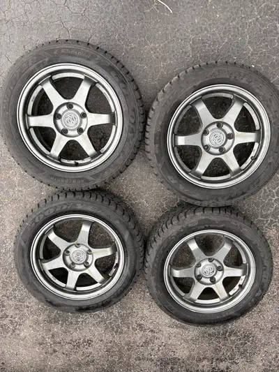 Kia Soul 2U rims 16" rims — 6.5Jx16 ET51 Bolt pattern: 5x114.3 Center bore: 67.1 mm Centricity LugCe...