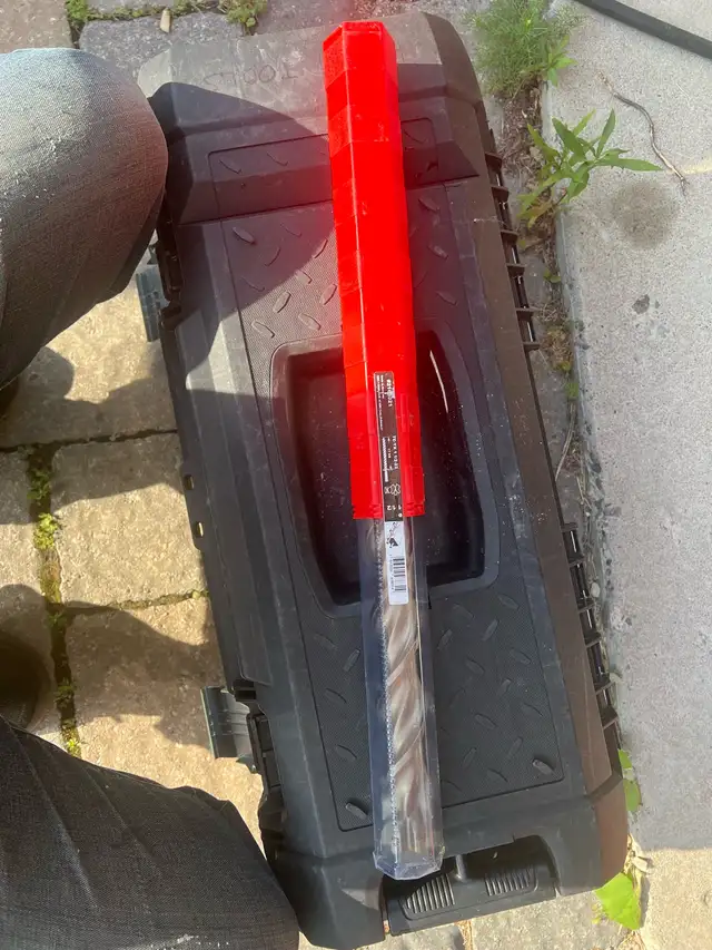 Hilti 1-1/2 Inch X 23 Inch TE-YX SDS Max Style Hammer Drill Bit in Power Tools in Markham / York Region - Image 4