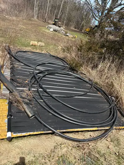 180 ft.² of solar pool heater with piping and ball valves