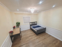 Room for Rent (first floor)- Steeles & Bathurst/ May.1 (York U.)