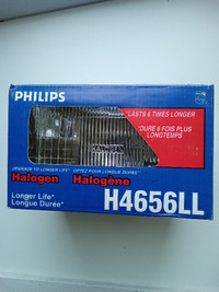 Phares halogene neufs H4656LL pour systeme a 4 phares 3 pins