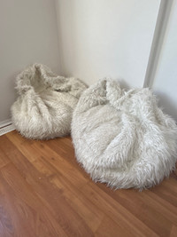 Fluffy beanbag chairs