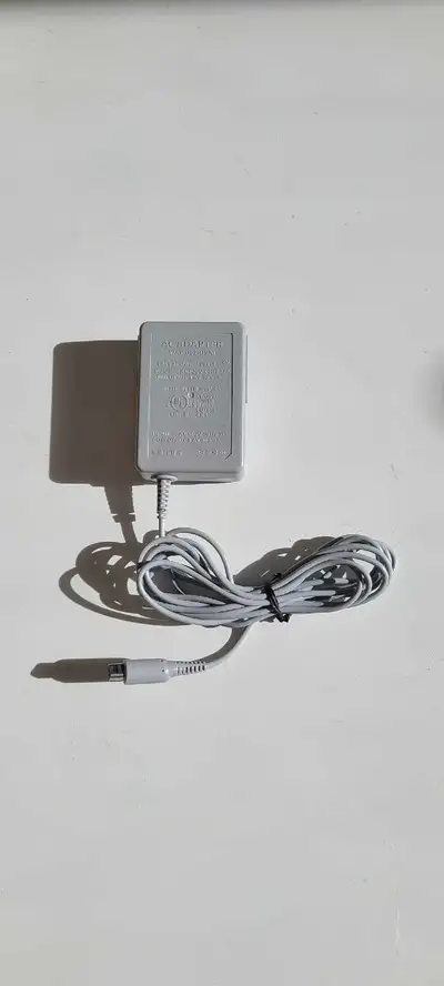 Nintendo power supply / charger. Model# WAP-002(USA). Original Nitendo issued, in like new condition...