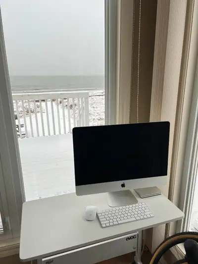 iMac fin 2015 21", View more
