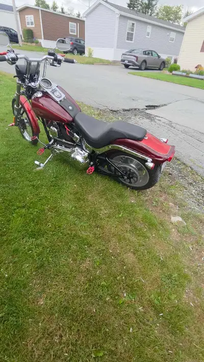 Bike runs and sounds good 2- 1 pipes with intake Both tires are still like new 43000 on she 96cui 6...