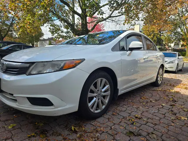 2012 Honda Civic593713731082670081
