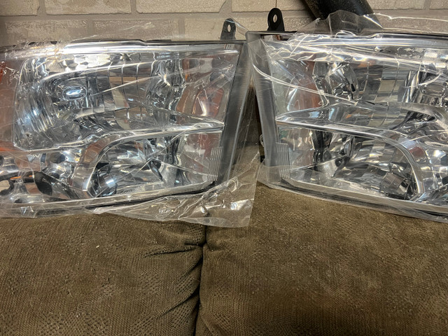 2009-2019 dodge ram headlights in Auto Body Parts in Fredericton - Image 3