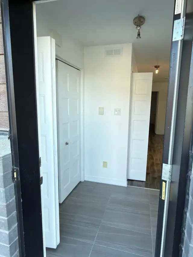 Condo/Appartement 4 1/2 in Long Term Rentals in Laval / North Shore - Image 11