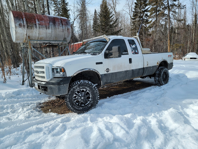 2006 Powerstroke in Cars & Trucks in Kamloops - Image 3