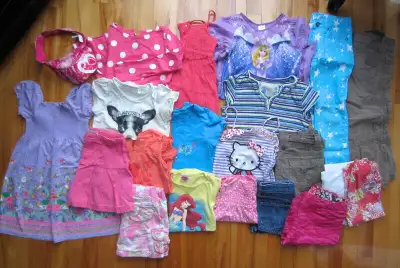 Vêtements pour fille gr. 5-6 ans pour l'été, View more