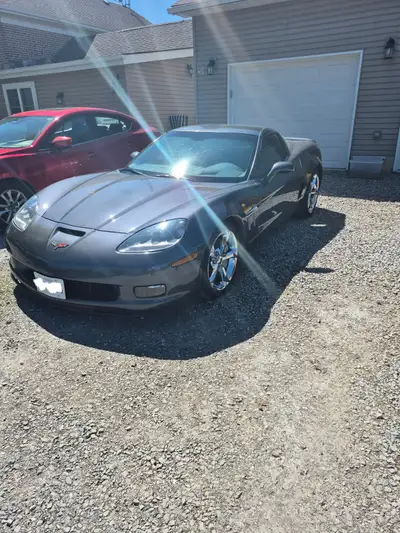 2011 C6 grand sport , absolutely mint condition with clean carfax , owned since 2015 , I’ve had it p...