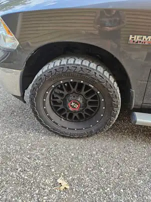 Rims KMC XD842 SNARE 20x10 -24 offset 5x139.7 bolt pattern Black and red center inserts. Will fit Ra...