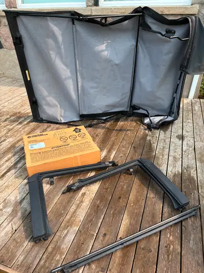 Je viens d'acheter le Jeep et tout le kit souple était inclus et comme je ne m'en servirai pas c'est...