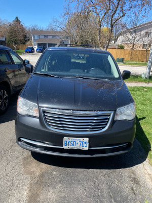 2016 Chrysler Town & Country