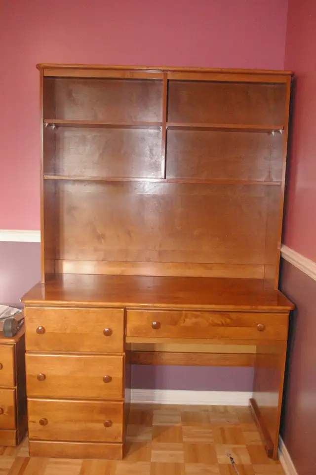 Set de chambre en bois massif, lit simple in Beds & Mattresses in Laval / North Shore - Image 7