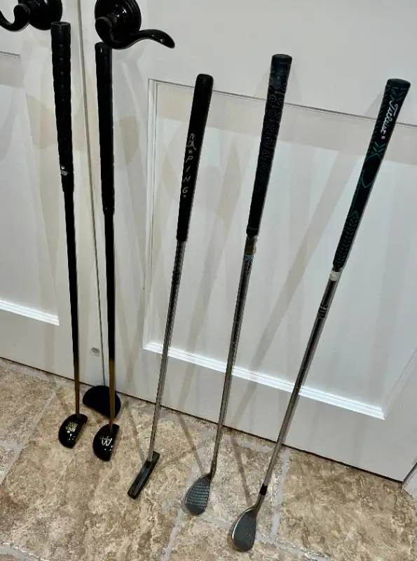 GOLF - OLD PUTTER PING / 2 WEDGES - TITLEIST ACCUFORM