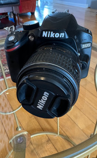 Nikon Camera D3200 with extra 2 batteries