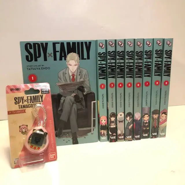 SpyxFamily Manga Vol. 1-9 + Anya Tamagotchi Nano in Comics & Graphic Novels in Kingston - Image 2