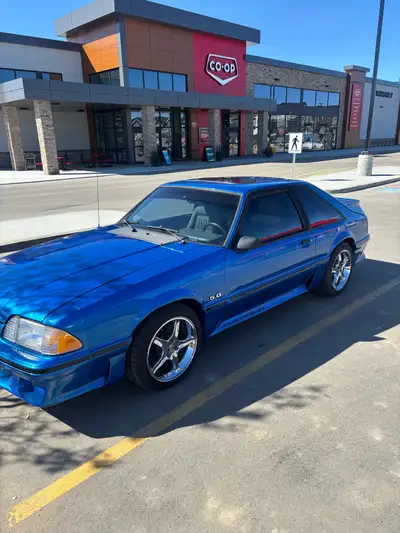 Selling my 1988 Mustang Gt , it as 155000 k , a lot of money invested, new headers , new water pump,...
