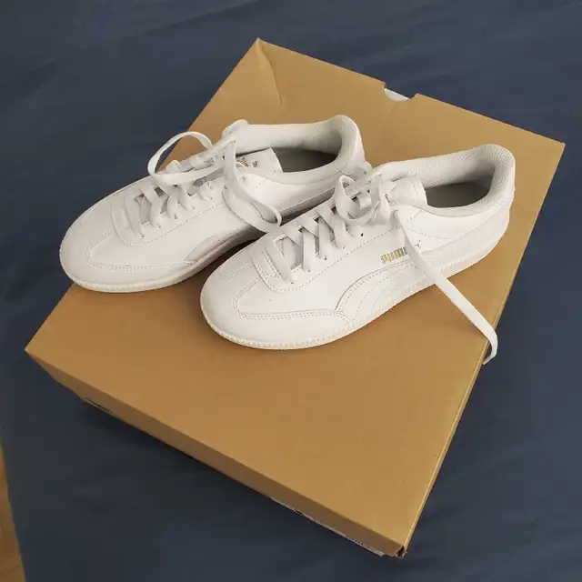 Puma Sneakers in Women's - Shoes in Longueuil / South Shore - Image 3