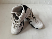 Adidas 3 Stripes Basketball Shoes. 8 US.