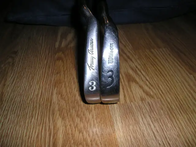 Golf club 3 irons - Wilson Staff & Tommy Armour Super Scot in Golf in Windsor Region - Image 4