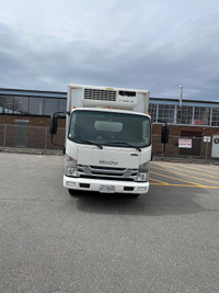 Two 2019 Isuzu NRR 20ft box w/reefer 