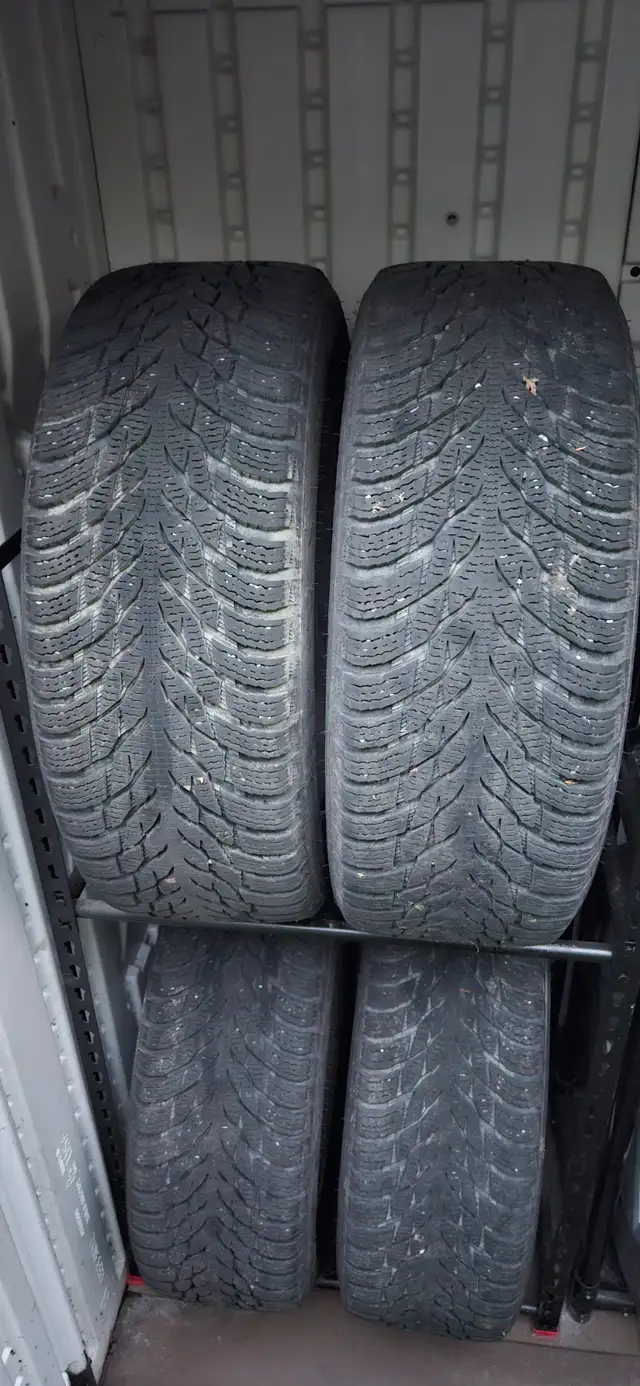 4 Pneus Nokian Hakkapeliitta - hiver Montés sur mags in Tires & Rims in Longueuil / South Shore - Image 4