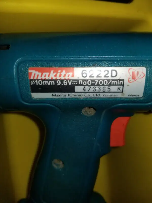 Cordless drill with Stanley tool caddy and some assorted bits in Hand Tools in St. Catharines - Image 3