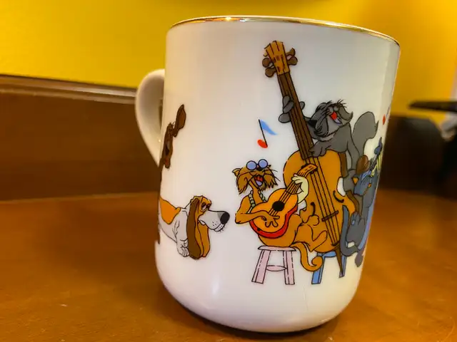 Vintage ARISTOCATS Mug Cup Walt Disney Productions Porcelain in Arts & Collectibles in Oshawa / Durham Region - Image 6