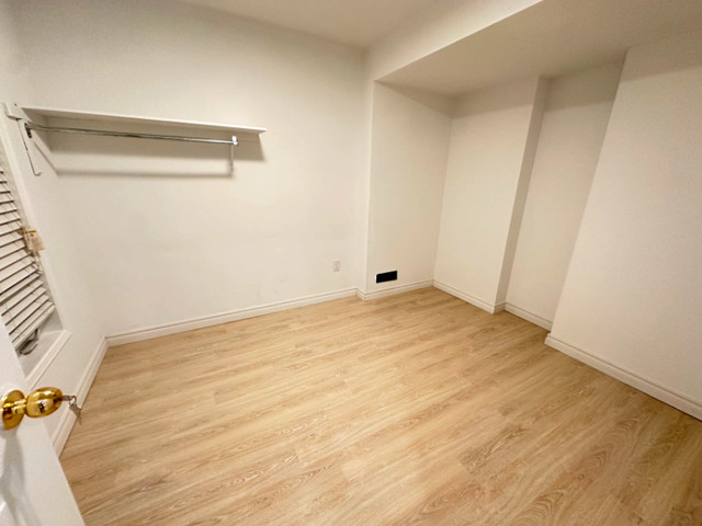 1 bedroom walkout basement in downtown Toronto in Long Term Rentals in Markham / York Region - Image 4