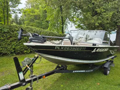 2011 Electric start 40 hp. Mercury Legend V151 Allsport Boat, and Easy Load Trailer ideal for 2 adul...